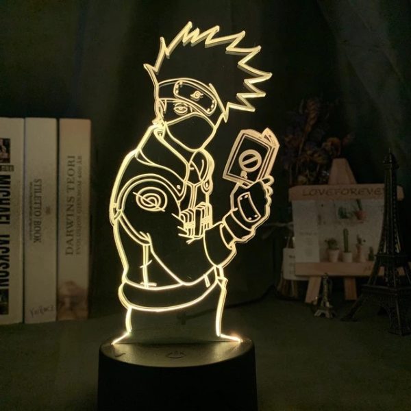 Lampe Naruto - Kakashi avec son célèbre livre